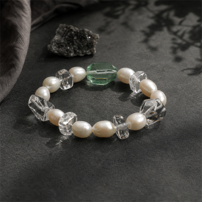 Green Crystal & Clear Quartz Bracelet with White Rice Pearls